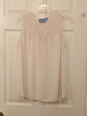 Simply Vera Vera Wang Sleeveless Tunic Top Size L Ivory Boho Chic Fairy Vintage